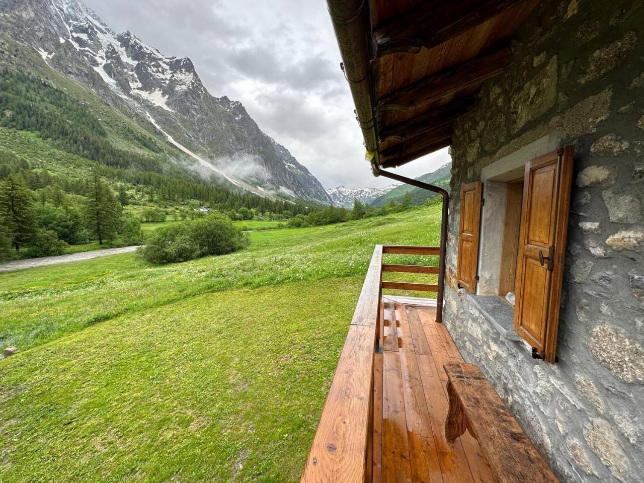 Chalet Val Ferret Cir 0246 Courmayeur Exterior photo